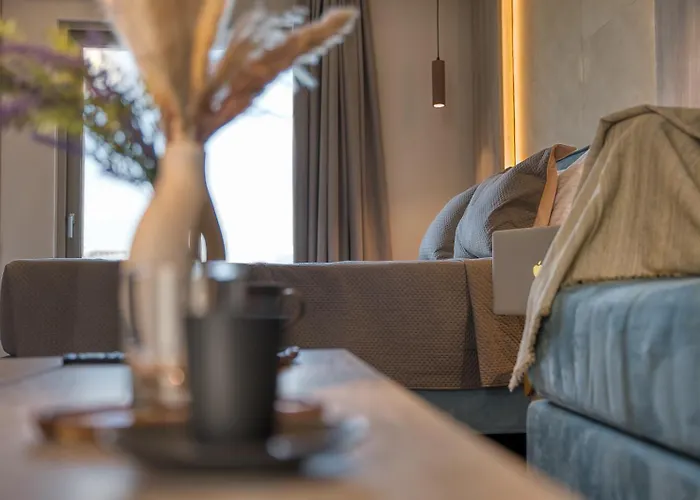Wellnest Hotel